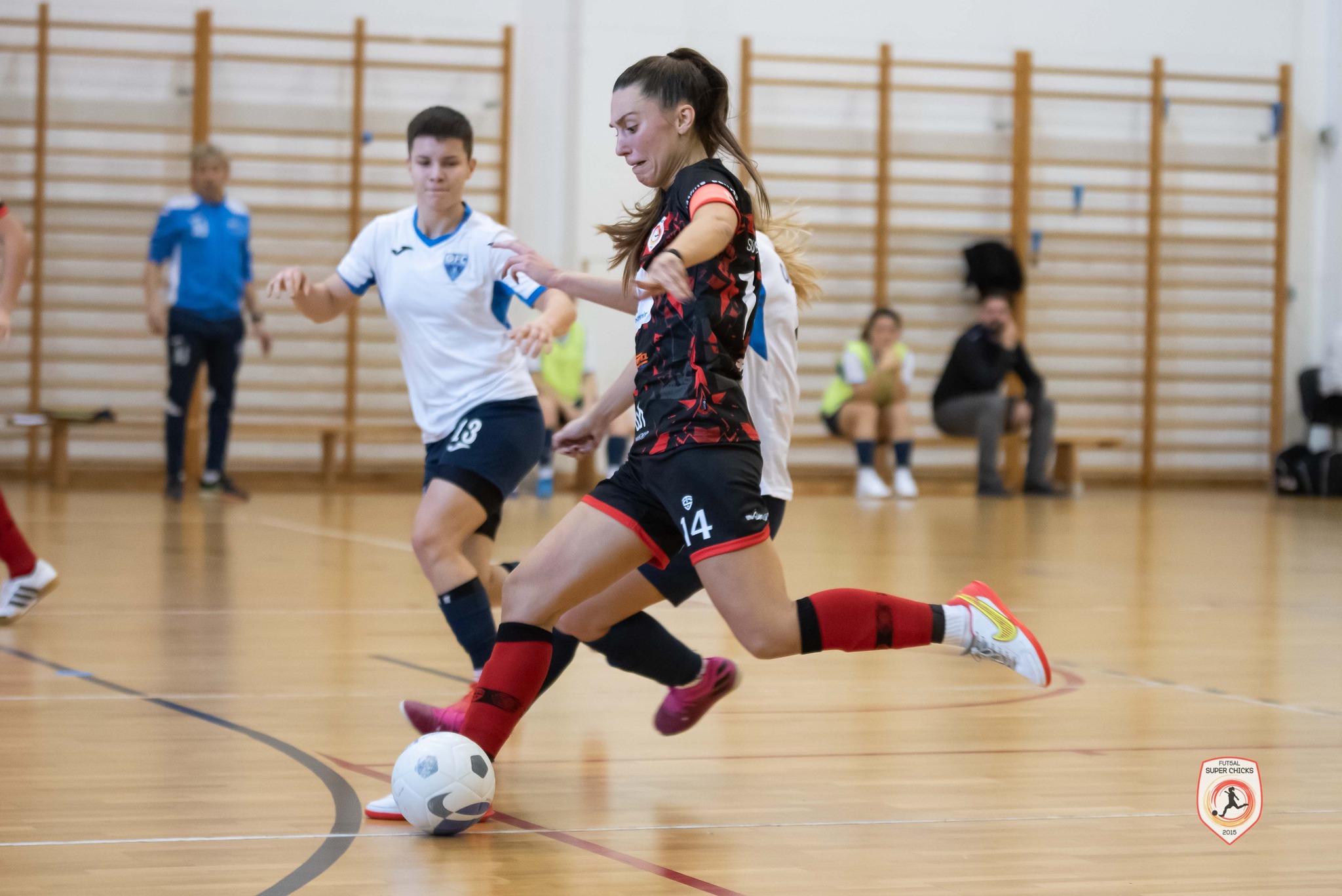 zmnk-futsal-super-chicks---zmnk-futsal-olimpijac-31